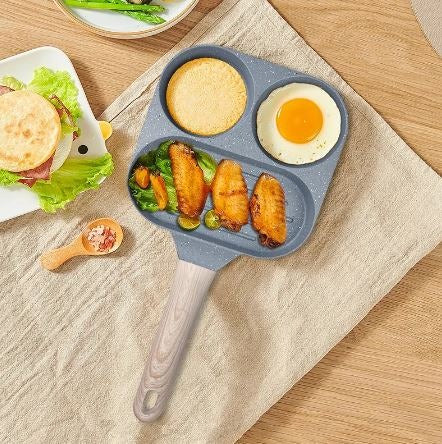Techmanistan Mini 9x9cm Non-Stick Egg Frying Pan with Wooden Handle, Multi Grids Pancake Pan, Multi Egg Frying Pan Divider Fry Pan